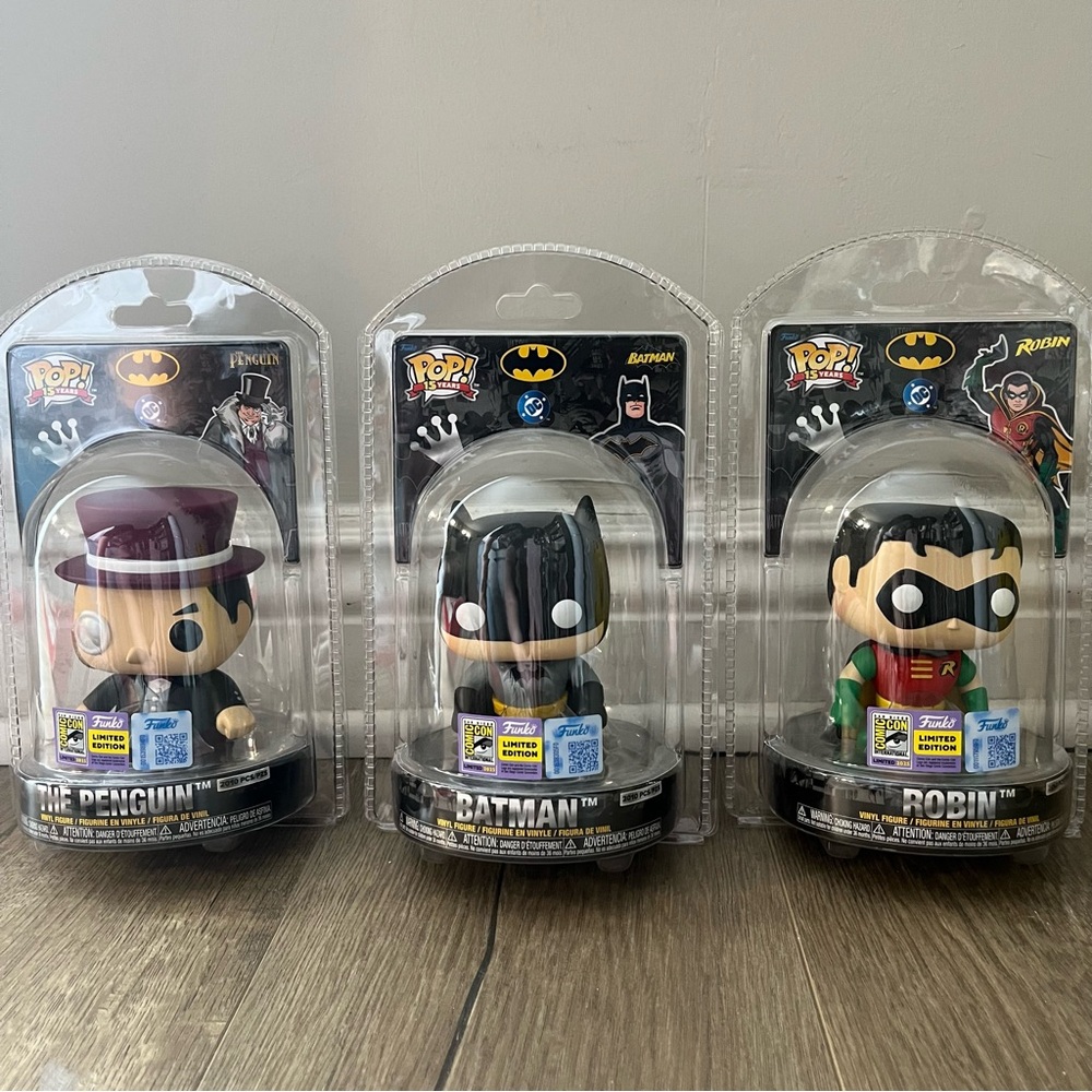 SDCC 2025 Exclusive Batman Funko Pop Robin Penguin NEW Limited Edition Comiccon